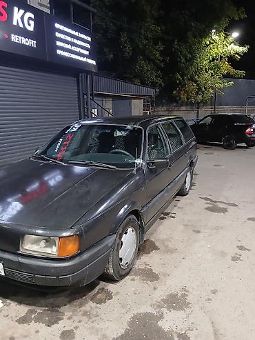 гур на гольф 2: Volkswagen Passat универсал (B3), черный цвет кузова. Пятидверный — 1