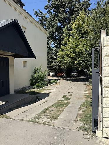 Продажа другой коммерческой недвижимости: Продается: Коммерческое помещение по первой линии Общая площадь – 67 — 5