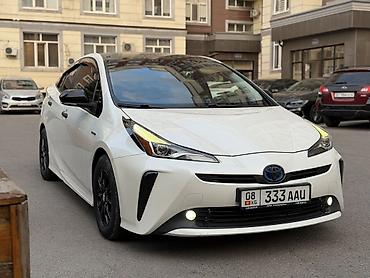 byd e1: Toyota Prius: 2019 г., 1.8 л, Автомат, Гибрид — 3