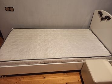 Çarpayılar: Təknəfərlik çarpayı, Bazasız, Matras ilə, Siyirməsiz