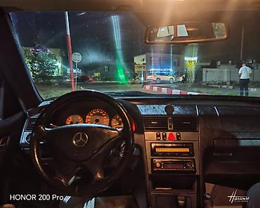 Avtomobil satışı: Mercedes-Benz 200: 2 l | 1999 il Sedan — 8