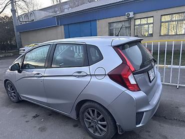 fit 2019: Honda Fit: 2017 г., 1.5 л, Вариатор, Бензин, Хэтчбэк — 1