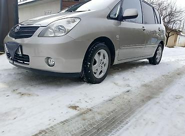 Toyota: Toyota Corolla Verso: 2003 г., 1.8 л, Механика, Минивэн — 16