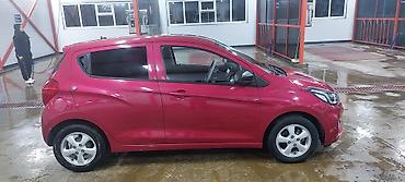 outback wilderness: Chevrolet Spark: 2018 г., 1 л, Автомат, Бензин, Хэтчбэк — 4