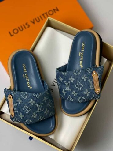 papuce crocs: Fashion slippers, Louis Vuitton, 41