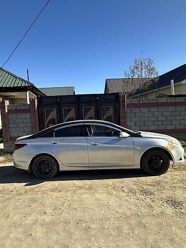 Hyundai: Hyundai Sonata: 2010 г., 2 л, Автомат, Газ, Седан — 3