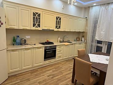 аренда гаража: İcarəyə verilir 2 otaqlı yeni tikili 85 m², 28 May m. 1 200 AZN/ay 2 — 3