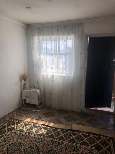 продаётся участок: 40 м², 2 комнаты, Забор, огорожен, Утепленный