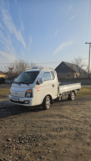 Hyundai: Hyundai Porter: 2018 г., 2.5 л, Автомат, Дизель