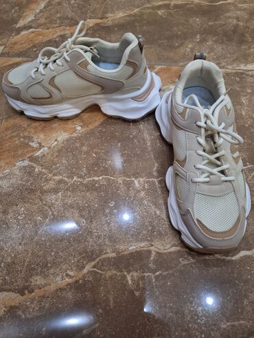 Patike: Patike, Reserved, veličina - 40 — 5