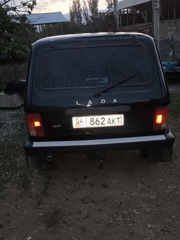 ВАЗ (ЛАДА): ВАЗ (ЛАДА) 4x4 Нива: 2017 г., 1.7 л, Механика, Бензин, Внедорожник
