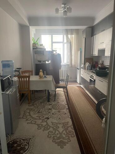 квартира исанова в Кыргызстан | Продажа квартир: 2 комнаты, 84 м², Элитка, 3 этаж, Старый ремонт, Центральное отопление
