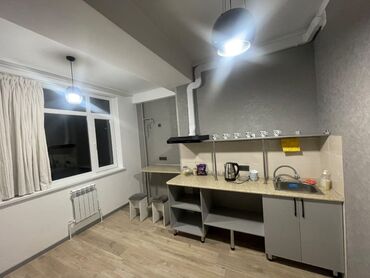 снять квартиру в заре: 1 комната, Собственник, Без подселения, С мебелью частично