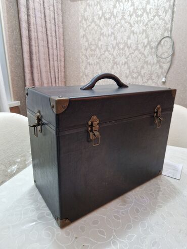 Çamadanlar: Klassik dizayn Muasir qab Renever Qabin — 3