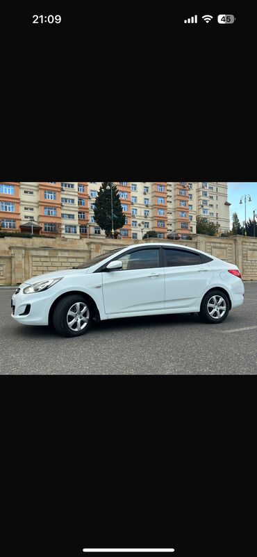 Hyundai: Hyundai Accent: 1.4 l | 2012 il — 5