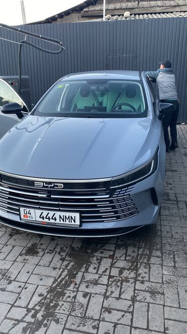 бишкек авторынок: BYD : 2025 г., 1.5 л, Автомат, Гибрид, Седан