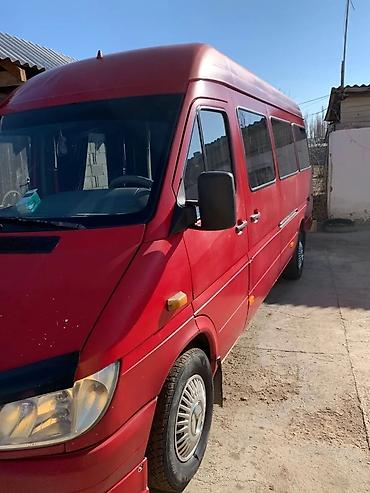 2 8: Mercedes-Benz Спринтер: 2002 г., 2.9 л, Механика, Дизель, Бус — 2