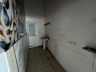 matiz arenda: Təbriz küçəsində 380 m² obyekt icarəyə verilir! - Ünvan: Təbriz — 6