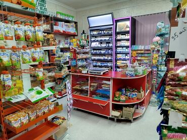 торговый центр: Продаётся действующий бизнес продуктовый магазин 40 кв.м в 12 мкр