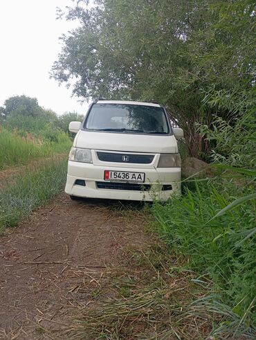 срочно срочно продам машину: Honda Stepwgn: 2003 г., 2 л, Автоматические, Бензин, Минивэн