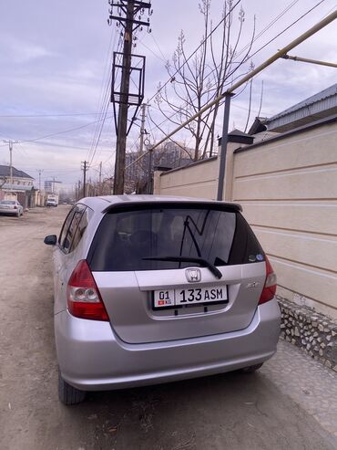срочно продать машину: Honda Fit: 2003 г., 1.3 л, Автоматические, Бензин, Хэтчбэк