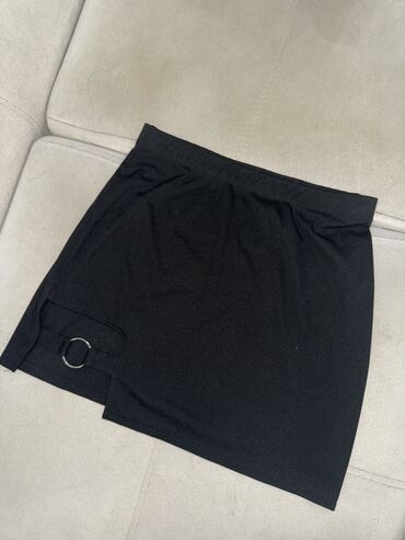 Вечерние платья: Девочки, разрузка гардероба, платья носила только раз, цены от 300 до — 2