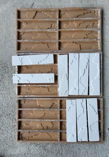 Digər tikinti daşları: Daş qəlibi — 13