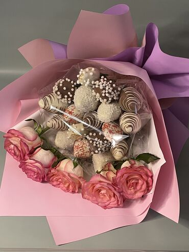 Кондитерские изделия, сладости: Клубника и Финики в шоколаде Подарок на 8марта Заранее оформляйте — 34