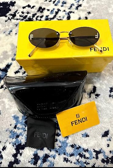 Аксессуары: Солнцезащитные очки Fendi - Форма линз: овальные, безободковые — 3