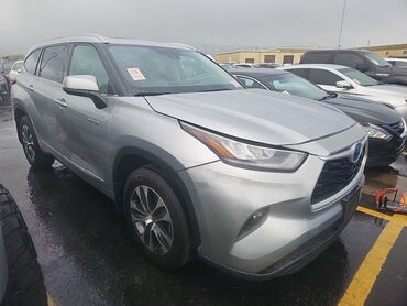 Land Rover: Toyota Highlander: 2020 г., 2.5 л, Автомат, Бензин, Внедорожник