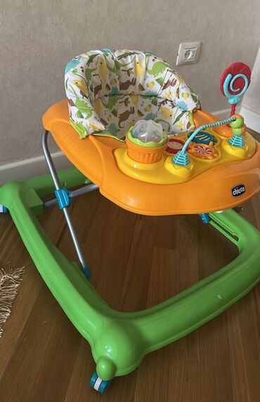 Gəzinti arabaları: Chicco xadinok 55 azn tecili satilir seliqeli istifade edilib baha
