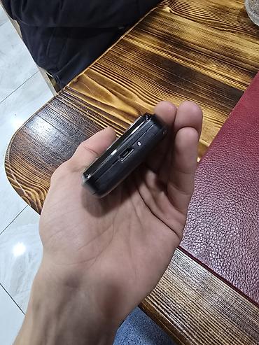 750 ti: Vertu Ti, rəng - Qara, Düyməli — 9
