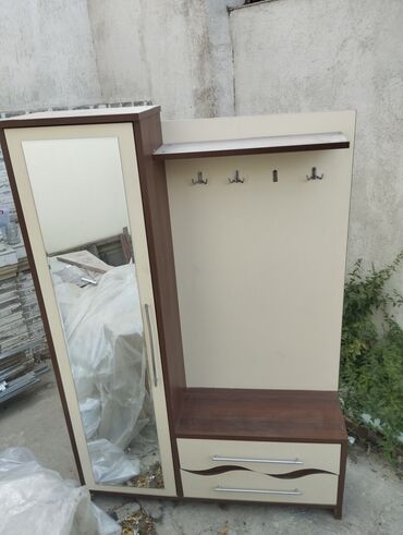 Açılan, 1 qapı Düz dolab, Dəhliz dolabı, Türkiyə
