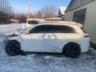 Lixiang: Lixiang L7: 2024 г., 1.5 л, Автомат, Электромобиль, Кроссовер — 5