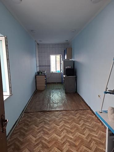Продажа коттеджей и домов: Дом продаётся от собственника. г.Бишкек, пер.Буденного пересекает — 3