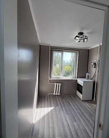 Продажа квартир: 1 комната, 35 м², 8 мкр 104 серия, 4 этаж, Свежий ремонт — 5