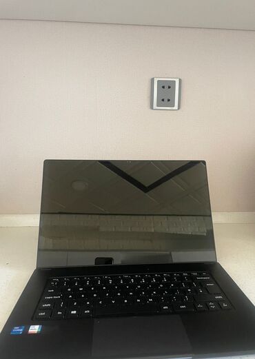 Kompüter, noutbuk və planşetlər: Intel Core i5, 15.6 "