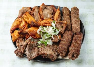 Aşpazlar: Manqalçı, kababçı, 45 yaş, 6 ildən artıq təcrübə — 3