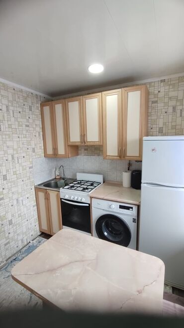 квартира в центр: 1 комната, 32000 м², 5 этаж, Евроремонт