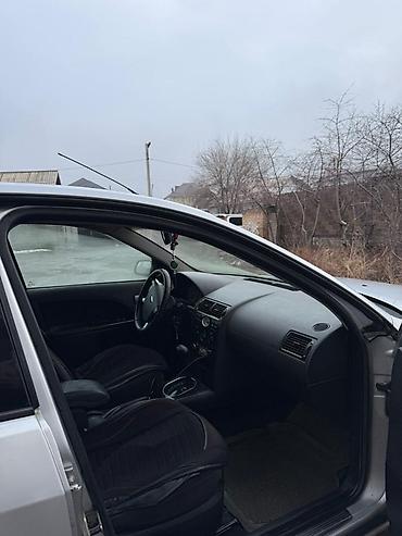 Ford: Ford Mondeo: 2002 г., 2 л, Автомат, Бензин, Седан — 12