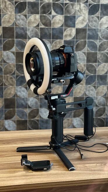 прокат плейстейшен 4: Ronin RS3 Komplekt Satılır - 1. Ring Light (Halqa İşıq) - 2. Əlavə