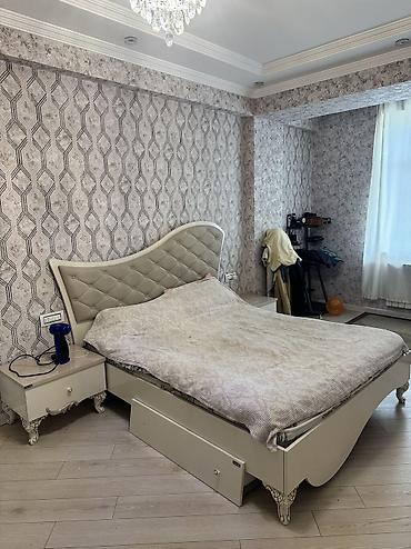 2 el esyalar: İkinəfərlik çarpayı, Komod, 2 tumba, Belarusiya, İşlənmiş — 2