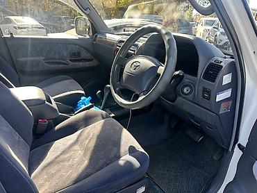 kirgiz auto: Toyota Land Cruiser Prado: 2000 г., 2.7 л, Автомат, Дизель, Внедорожник — 5
