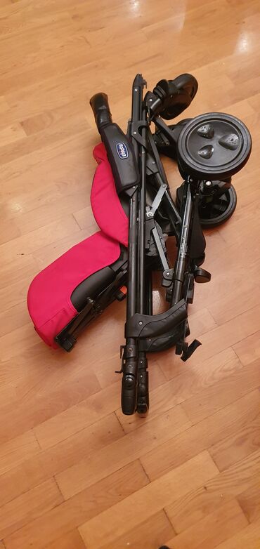 Gəzinti arabaları: İki tutacaqlı araba, Chicco — 6