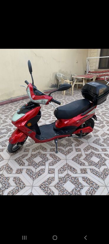 mopedlər tufan: RKS - ZF4, 50 sm3, 2021 il, 490 km