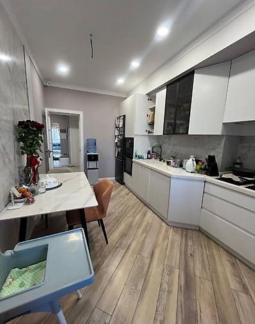 уланит: 3 комнаты, 110 м², Улан мкр 9 этаж — 3