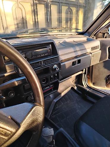 VAZ (LADA): Model: Lada Samara (VAZ 2109/21099 seriyası, 5 qapılı hatchback) Rəng — 12