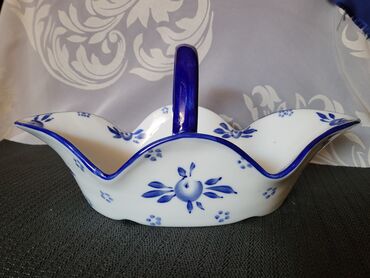 Ostalo posuđe: Porcelanska,nova,vintaz korpa,rucno oslikana. Nova veca korpa na lalafo.rs — 7 Ostalo posuđe: Porcelanska,nova,vintaz korpa,rucno oslikana. Nova veca korpa — 7