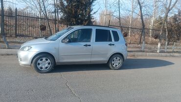 Mazda: Mazda Demio: 2004 г., 1.5 л, Вариатор, Бензин, Хэтчбэк