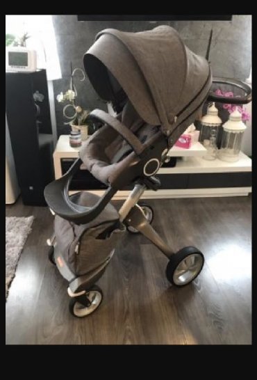 Stokke xplory v4. 2 lyulkalidir. Mothercare-den alinib.Yeni kimidir